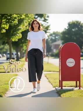 LULULEMON ATHLETICA Black Wide-Leg Crop Drawstring Pants